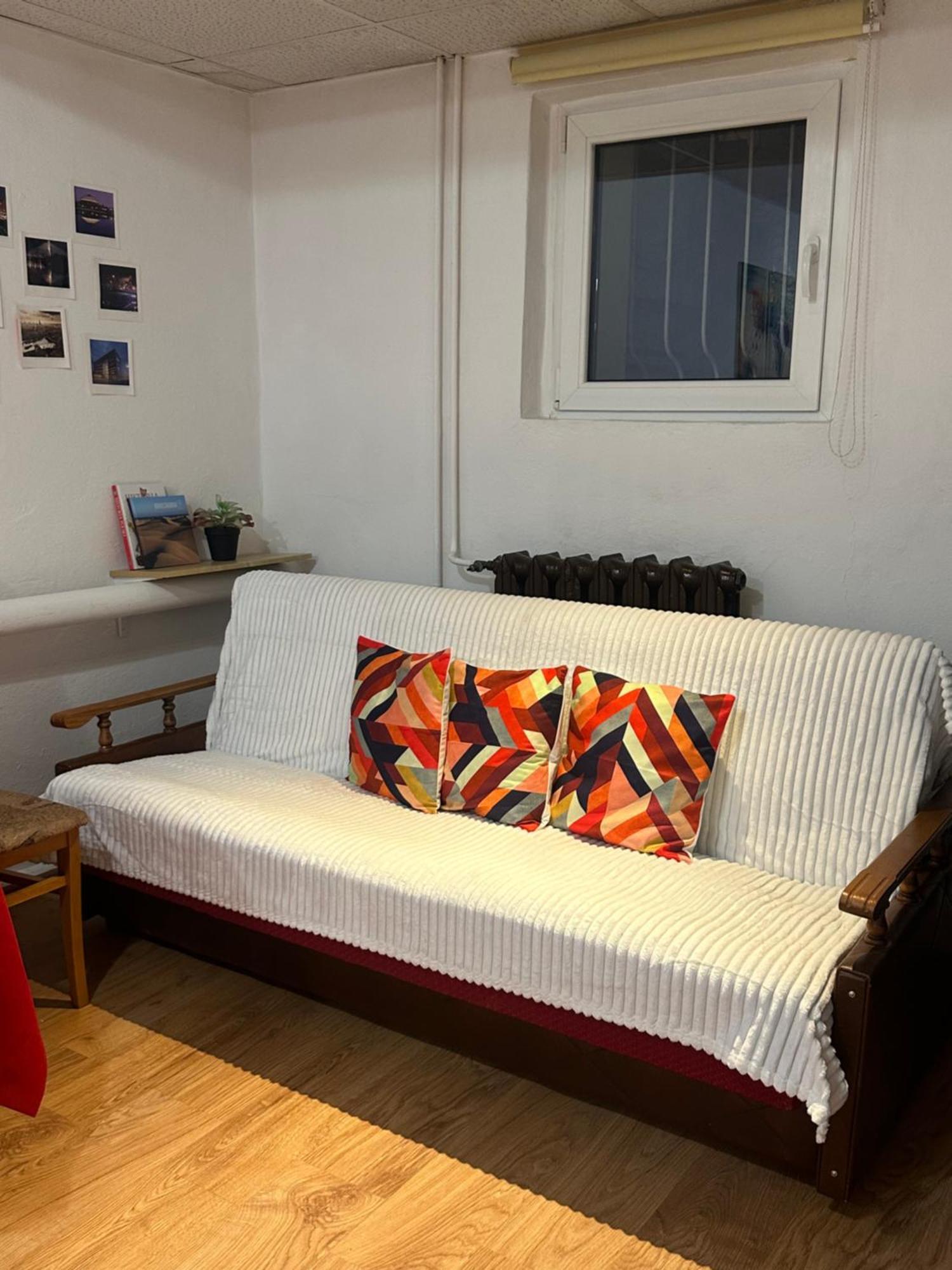 فندق Travel House فروتسواف المظهر الخارجي الصورة