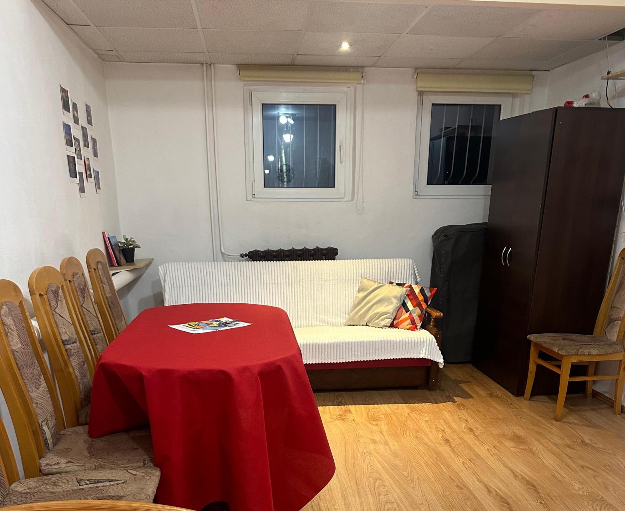 فندق Travel House فروتسواف المظهر الخارجي الصورة
