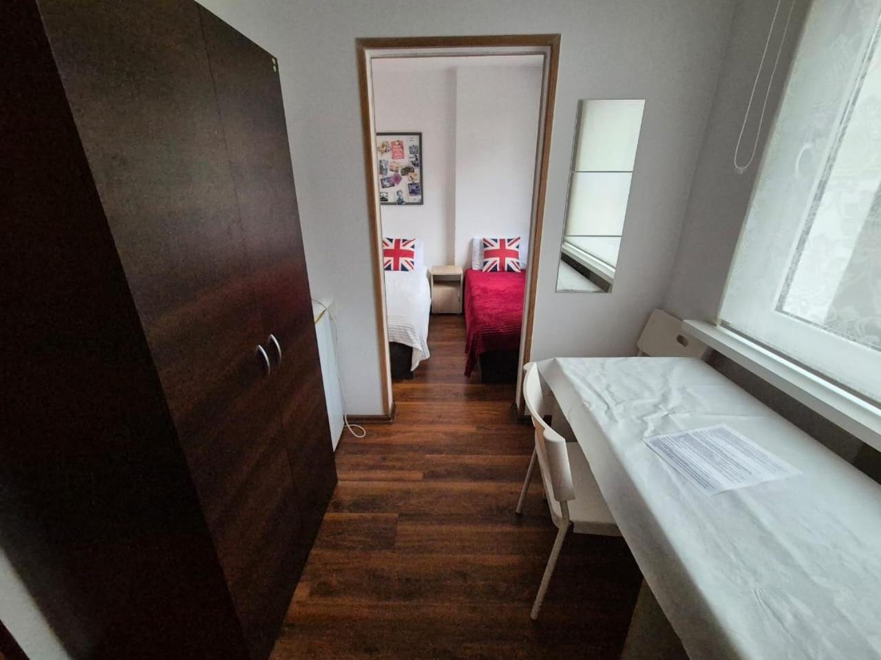 فندق Travel House فروتسواف المظهر الخارجي الصورة
